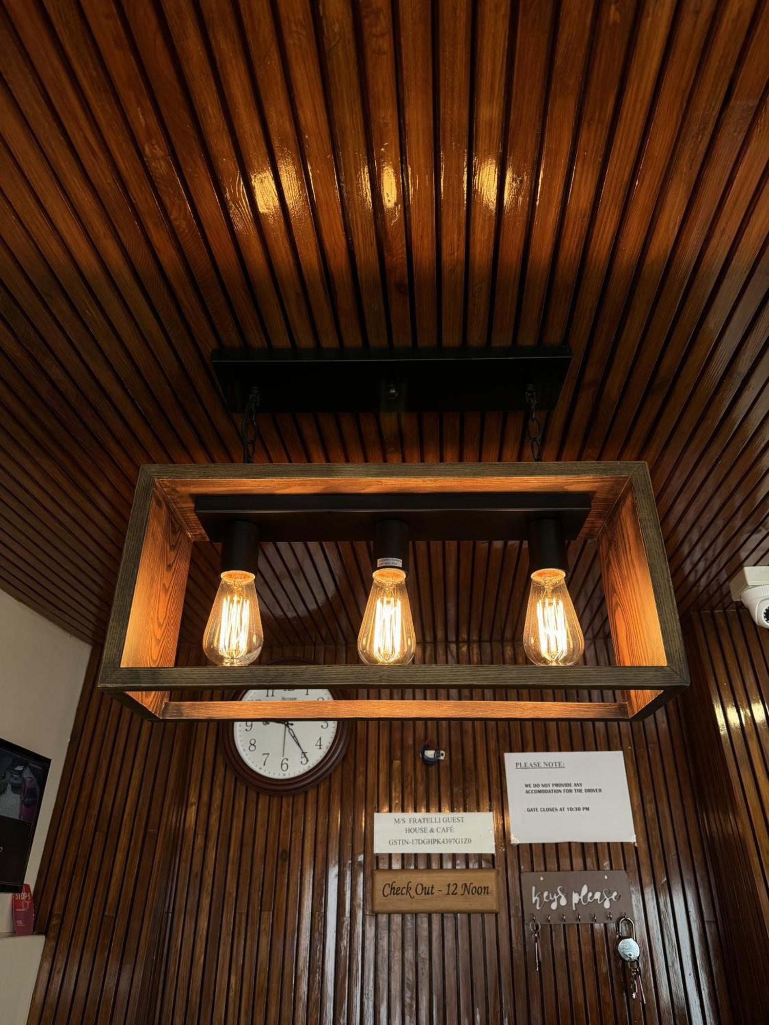 Fratelli Guest House Shillong Exterior photo